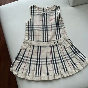Baby kid dress 2T Burberry sleeveless beige